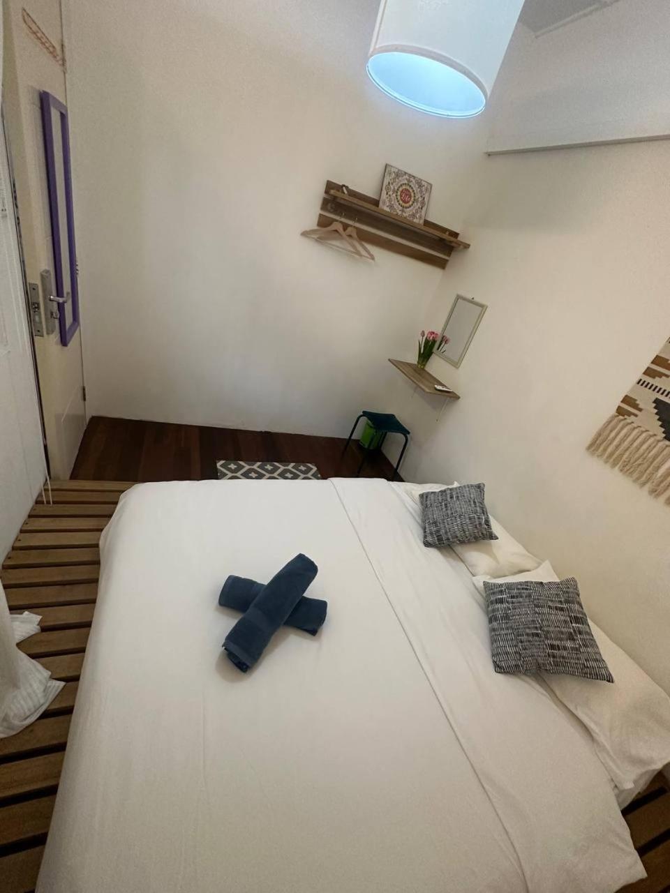 Spot On 90898 Kasturi Alley Guest House & Cat Hotel Malacca Extérieur photo